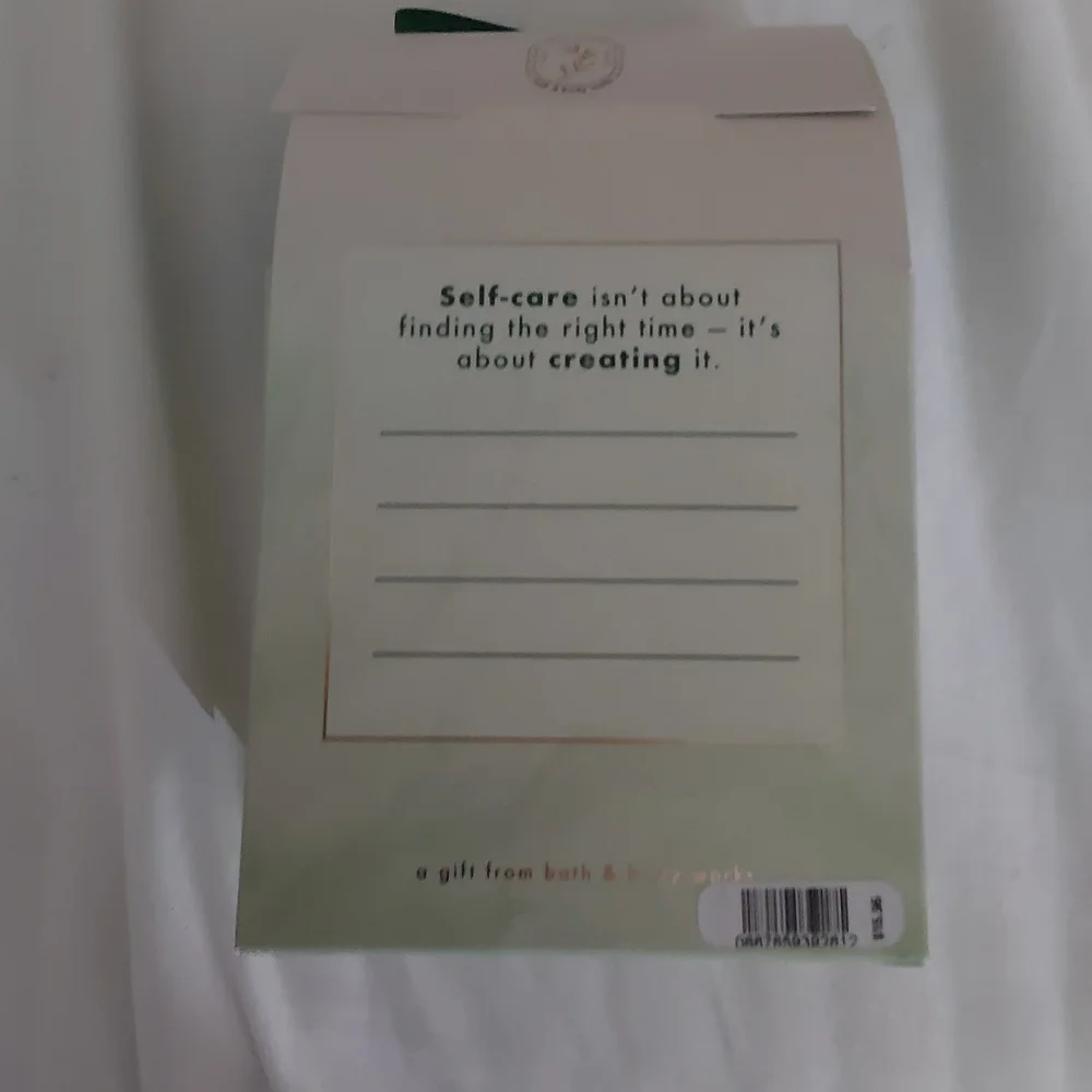 Aromatherapy Recharge & Refresh Set - Picture 2 of 3
